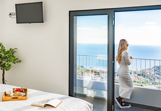 Casa a Estreito Câmara de Lobos - Vira by KAAMAH